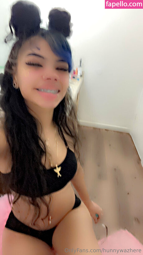 Foto di nudo di fuga di OnlyFans di Lulhunny