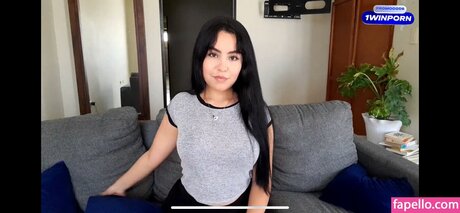 Foto di nudo di fuga di OnlyFans di Giselle Black