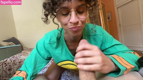 Foto di nudo di fuga di OnlyFans di Vibewithmolly