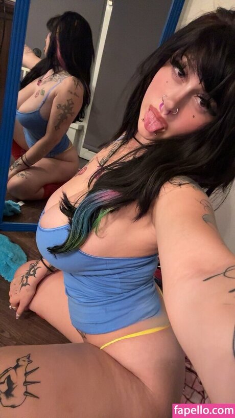 Foto di nudo di fuga di OnlyFans di Codeinecassidy