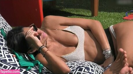 Foto di nudo di fuga di OnlyFans di Elisabetta Gregoraci