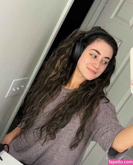 Foto di nudo di fuga di OnlyFans di Jessica Bickling