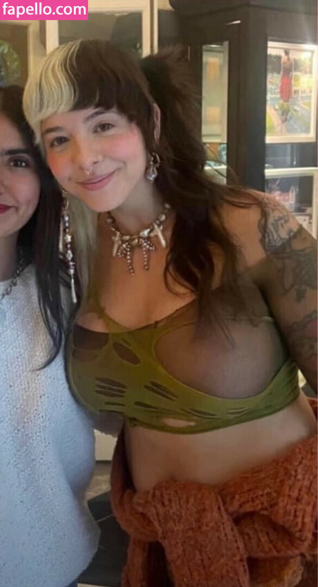 Foto di nudo di fuga di OnlyFans di Melanie Martinez