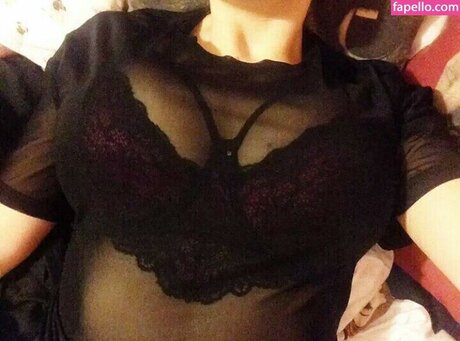 Foto di nudo di fuga di OnlyFans di Zoe Oneill