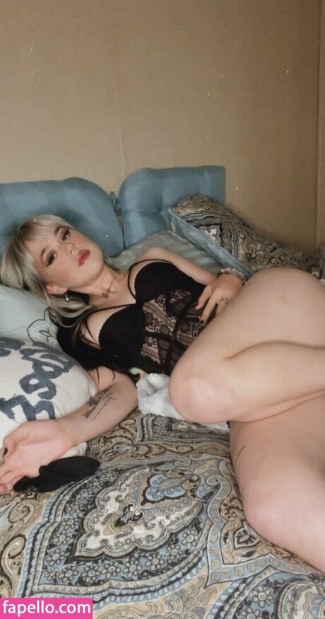 Foto di nudo di fuga di OnlyFans di Salemriin