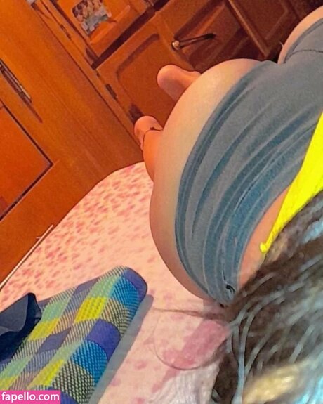 Foto di nudo di fuga di OnlyFans di Luz Medina