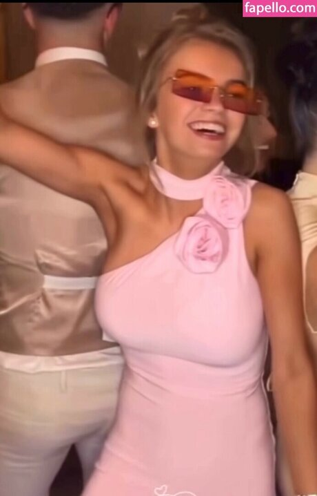 Foto di nudo di fuga di OnlyFans di Zoe Clarke