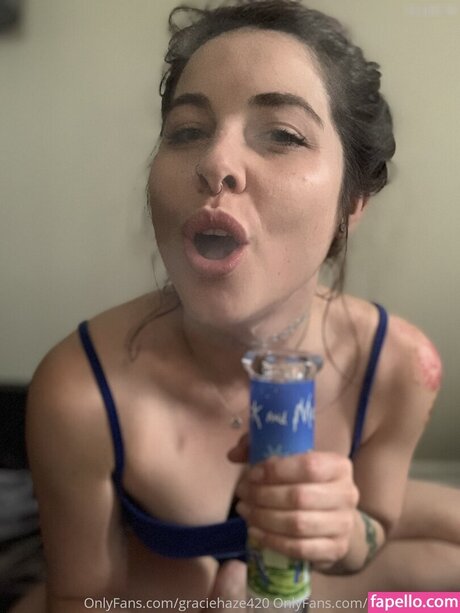 Foto di nudo di fuga di OnlyFans di Gracie Haze
