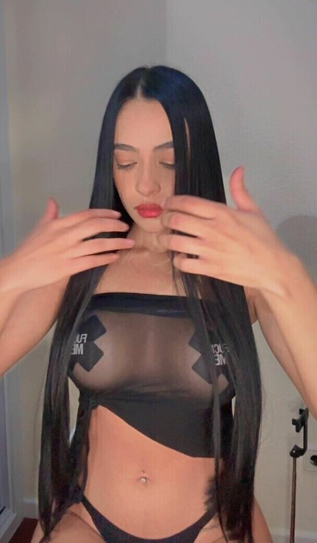 Foto di nudo di fuga di OnlyFans di Yuly0614