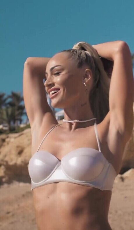 Foto di nudo di fuga di OnlyFans di Alisha Lehmann