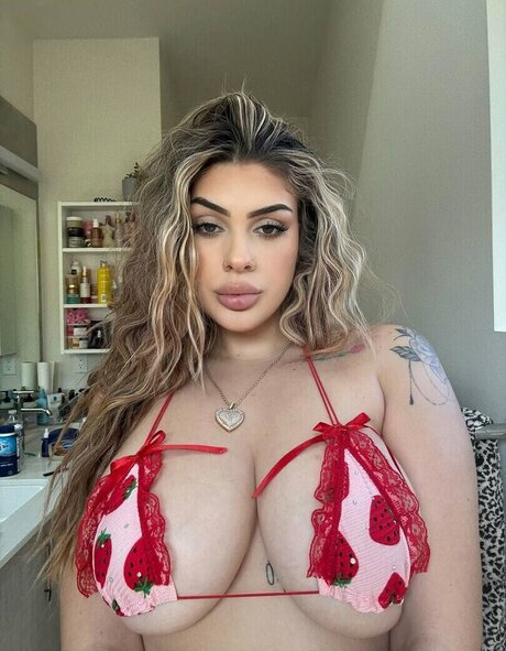 Foto di nudo di fuga di OnlyFans di Maddiitheebaddie