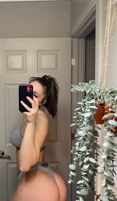 Jennypetersonnn