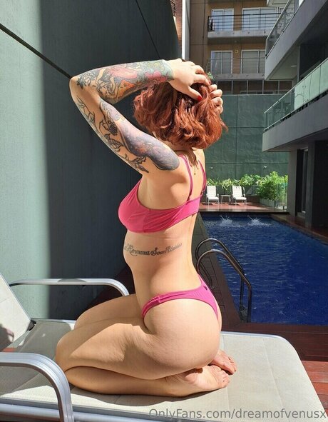Foto di nudo di fuga di OnlyFans di Dreamofvenusx