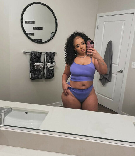 Foto di nudo di fuga di OnlyFans di Bianca Blinx