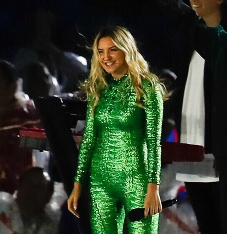 Julia Michaels