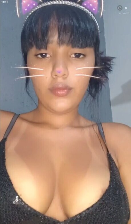 Foto di nudo di fuga di OnlyFans di Sandrabezerracast