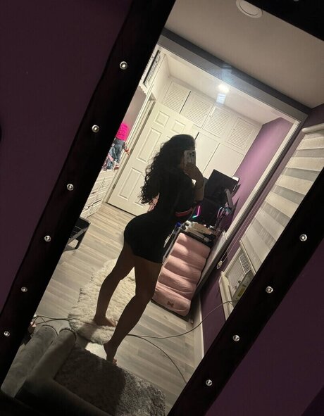 Foto di nudo di fuga di OnlyFans di Selenalenaxo