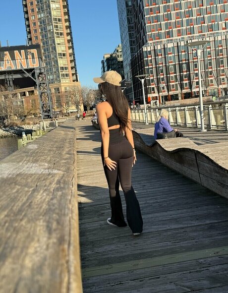 Foto di nudo di fuga di OnlyFans di Selenalenaxo