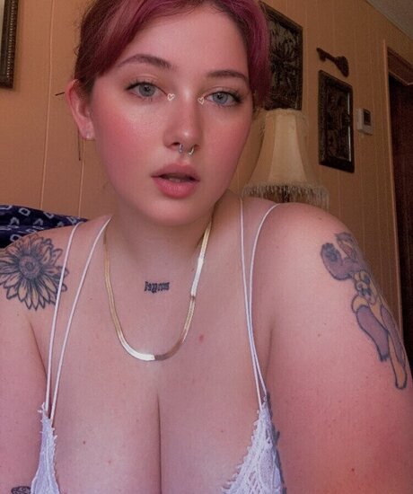 Foto di nudo di fuga di OnlyFans di Pixiepais