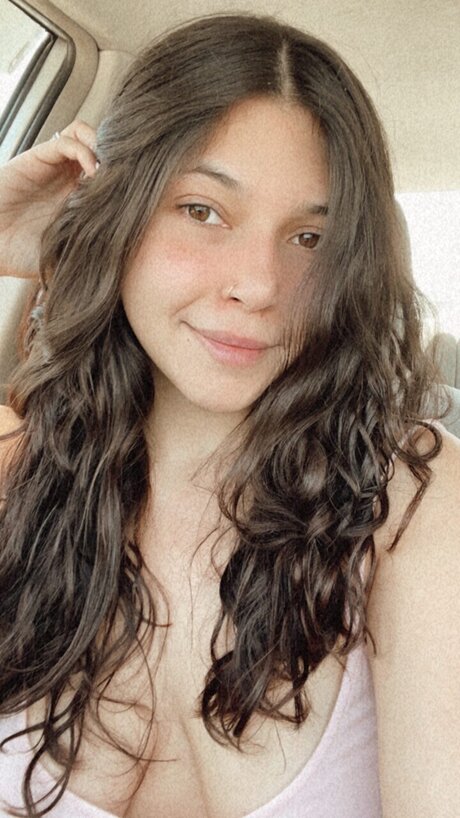 Foto di nudo di fuga di OnlyFans di Selene 