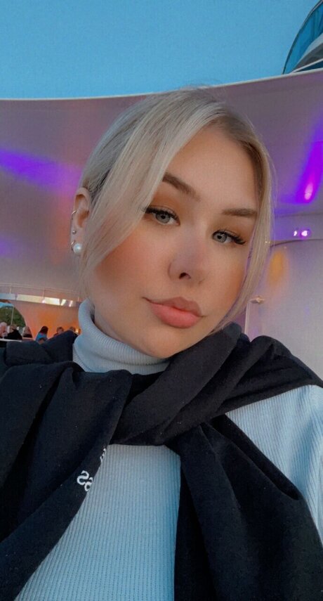 Foto di nudo di fuga di OnlyFans di Evy