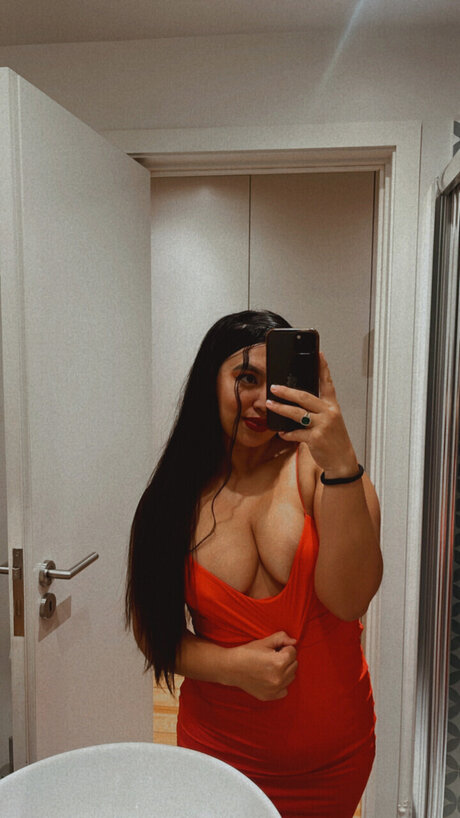 Foto di nudo di fuga di OnlyFans di Alenna Films    