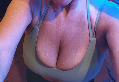 Foto di nudo di fuga di OnlyFans di Destinys34hlife