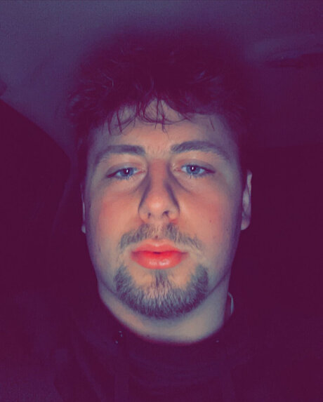 Foto di nudo di fuga di OnlyFans di 