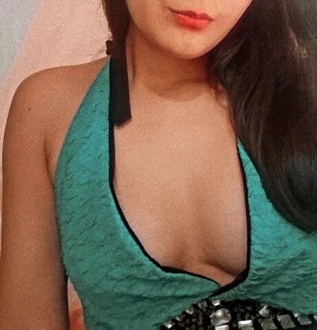 Foto di nudo di fuga di OnlyFans di Ale