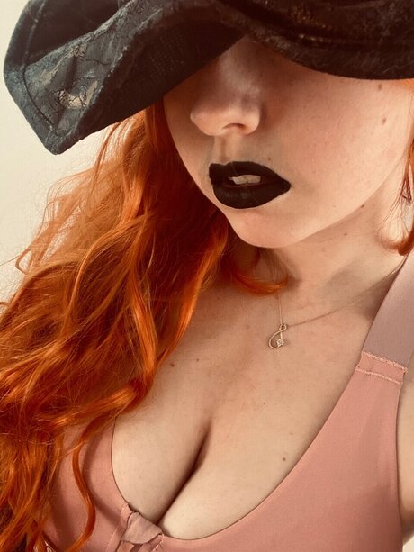 Foto di nudo di fuga di OnlyFans di Gladys 