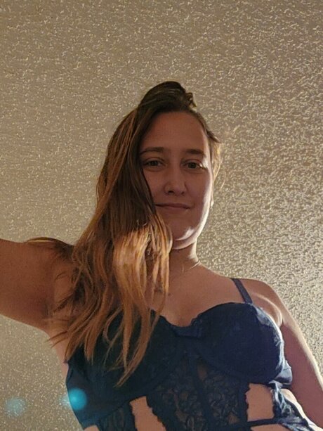 Foto di nudo di fuga di OnlyFans di Julia Bigelow