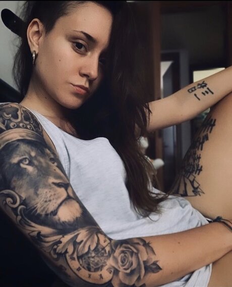 Foto di nudo di fuga di OnlyFans di Alessia Fran