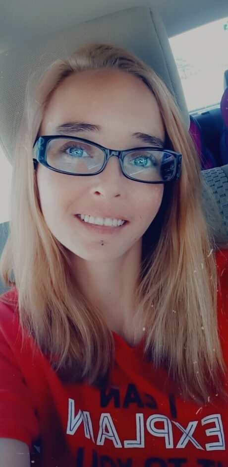Foto di nudo di fuga di OnlyFans di Kendall Debusk