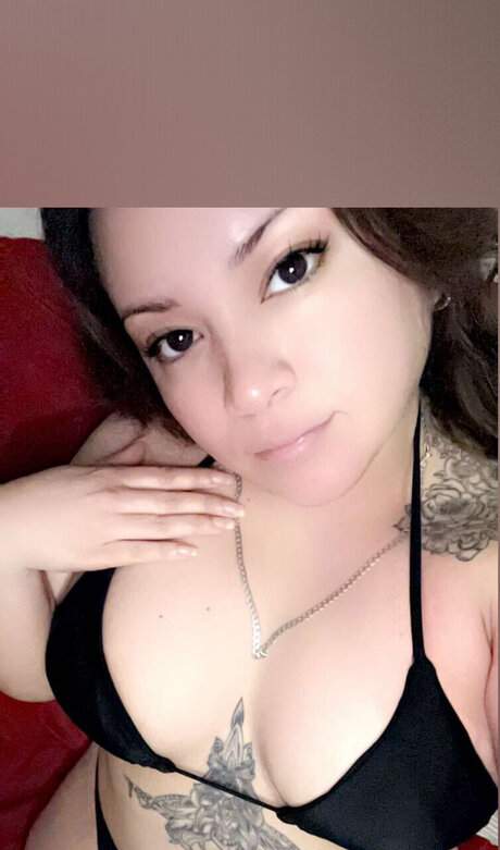 Foto di nudo di fuga di OnlyFans di Poison