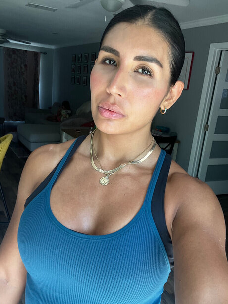 Foto di nudo di fuga di OnlyFans di Mandy Jones