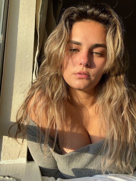 Foto di nudo di fuga di OnlyFans di Sexy Brazilian