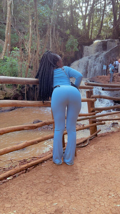 Foto di nudo di fuga di OnlyFans di Keyshiabarbie
