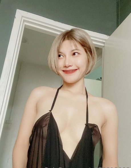 Foto di nudo di fuga di OnlyFans di Tonaorr
