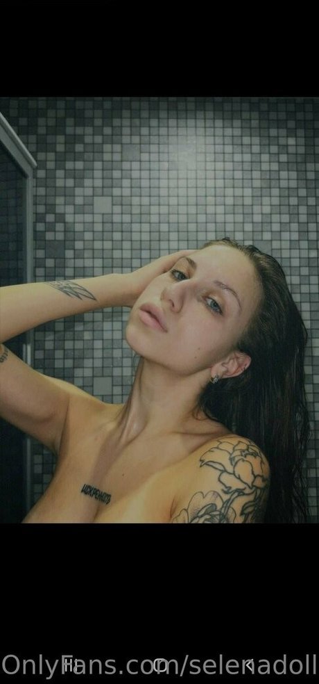 Selenaadoll