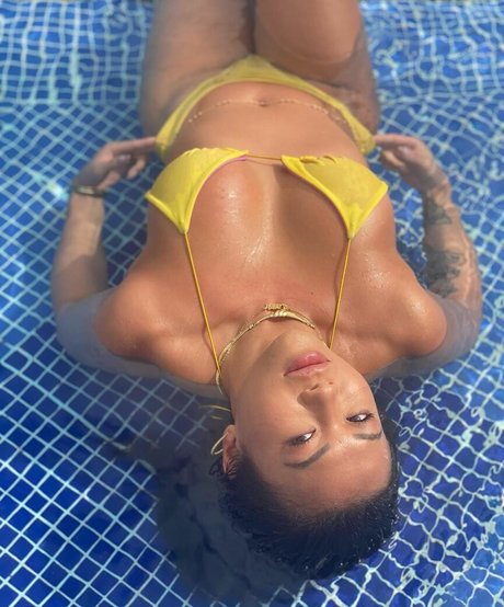 Foto di nudo di fuga di OnlyFans di Cassyeungmoney