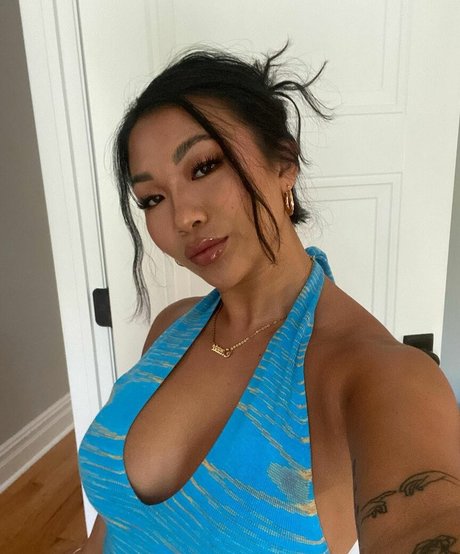 Foto di nudo di fuga di OnlyFans di Cassyeungmoney
