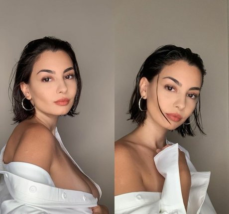 Foto di nudo di fuga di OnlyFans di Adelaide T