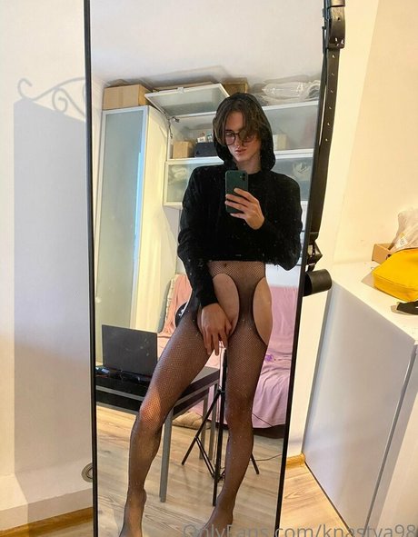 Foto di nudo di fuga di OnlyFans di Knastya98