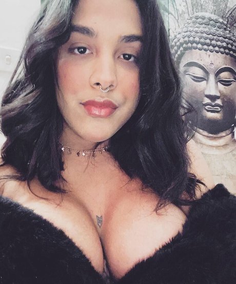 Foto di nudo di fuga di OnlyFans di Bruna Taylor