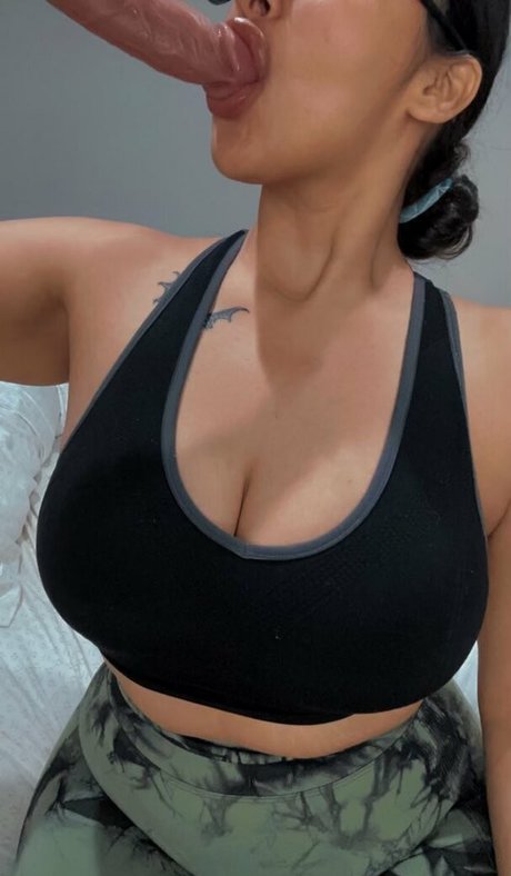 Foto di nudo di fuga di OnlyFans di Lynettepink
