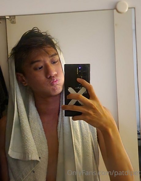Foto di nudo di fuga di OnlyFans di Patdipet