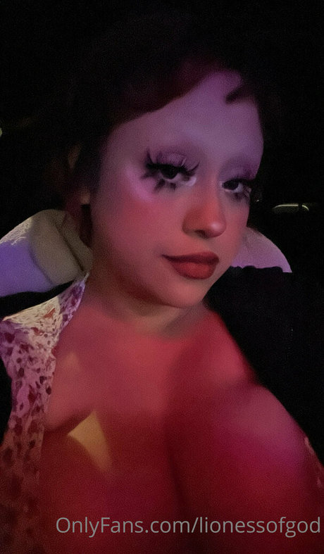 Foto di nudo di fuga di OnlyFans di Lionessofgod