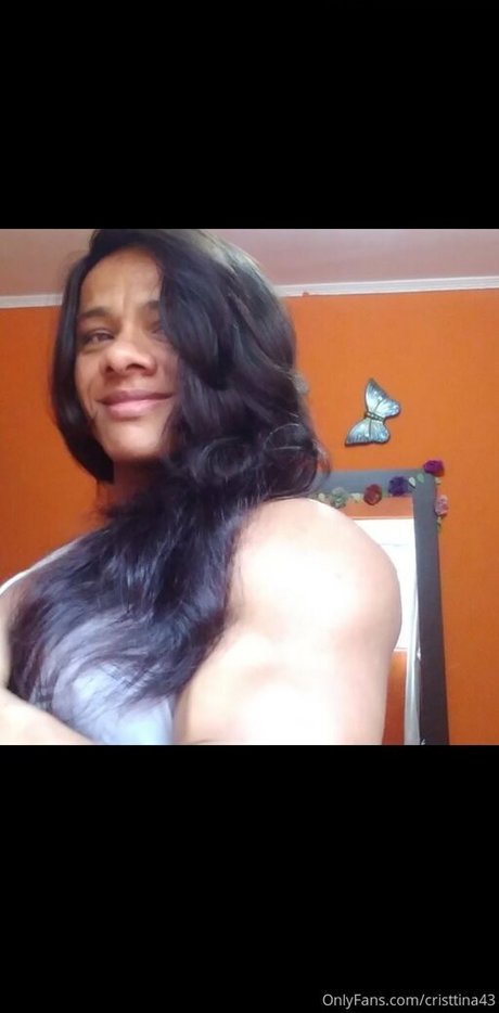 Cristtina43