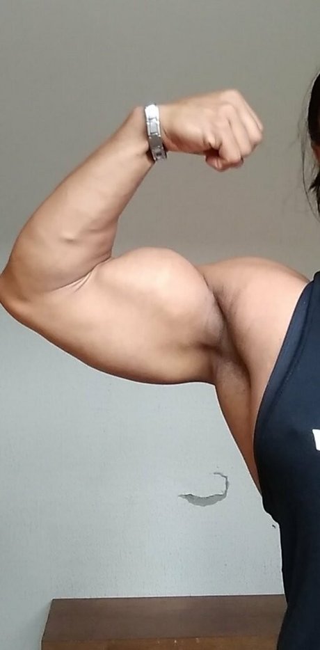 Cristtina43