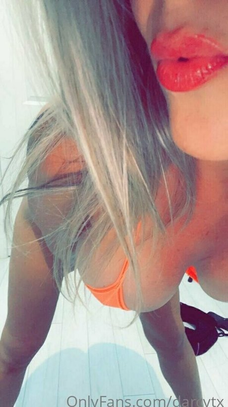 Foto di nudo di fuga di OnlyFans di Darcytx